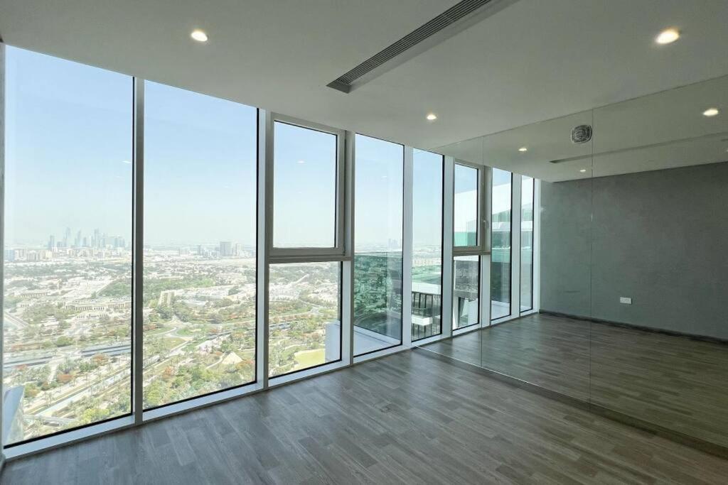 Chic 2 Bed Near Trade Centre With 5 Star Amenities Apartment Dubai Bagian luar foto