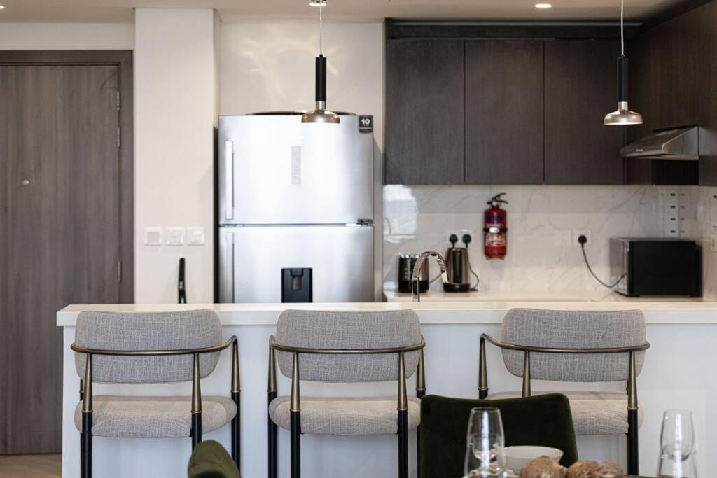 Chic 2 Bed Near Trade Centre With 5 Star Amenities Apartment Dubai Bagian luar foto