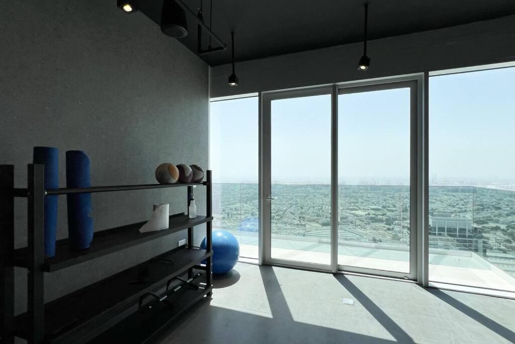 Chic 2 Bed Near Trade Centre With 5 Star Amenities Apartment Dubai Bagian luar foto