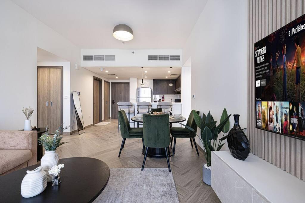 Chic 2 Bed Near Trade Centre With 5 Star Amenities Apartment Dubai Bagian luar foto