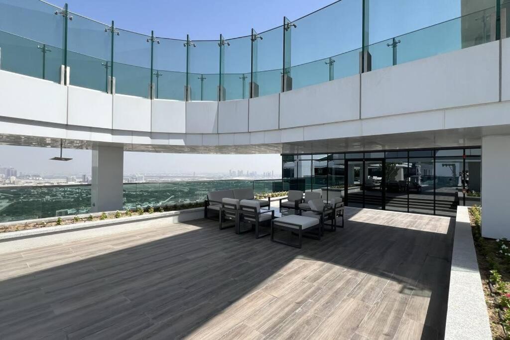 Chic 2 Bed Near Trade Centre With 5 Star Amenities Apartment Dubai Bagian luar foto