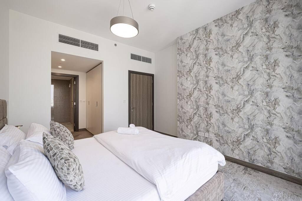Chic 2 Bed Near Trade Centre With 5 Star Amenities Apartment Dubai Bagian luar foto
